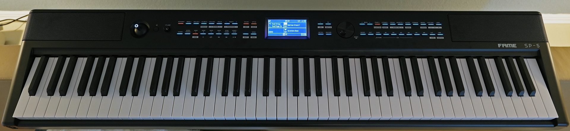 Fame SP-5 Digitalpiano Arranger front